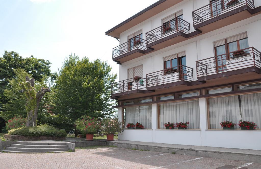 Albergo Ristorante Cima I Pra' Ponte nell'Alpi Bagian luar foto