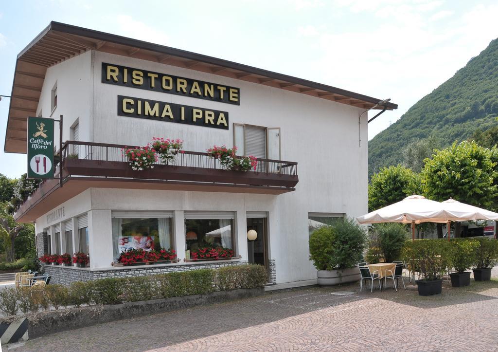 Albergo Ristorante Cima I Pra' Ponte nell'Alpi Bagian luar foto